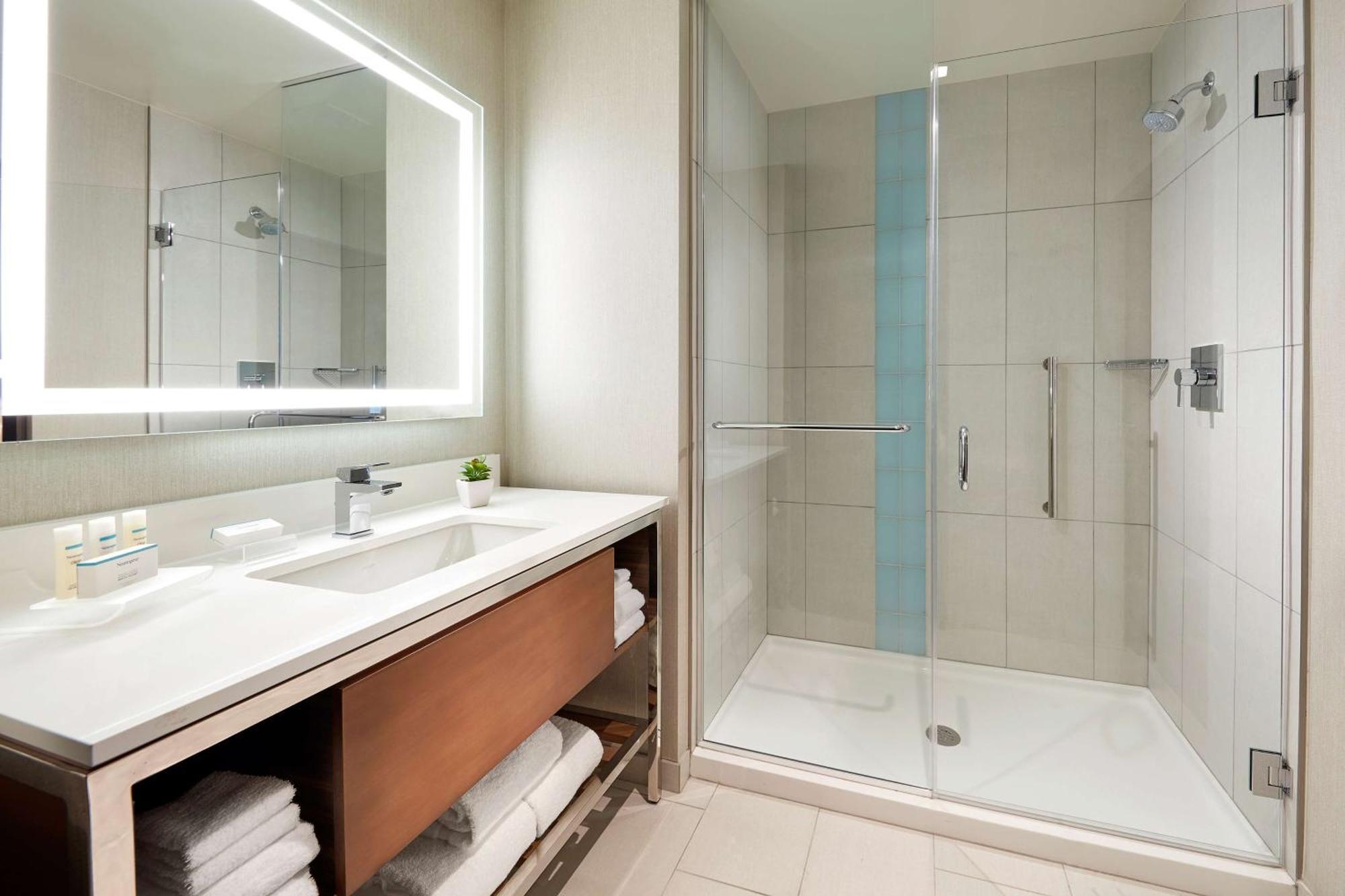 Homewood Suites By Hilton San Diego Hotel Circle/Seaworld Area Exteriör bild