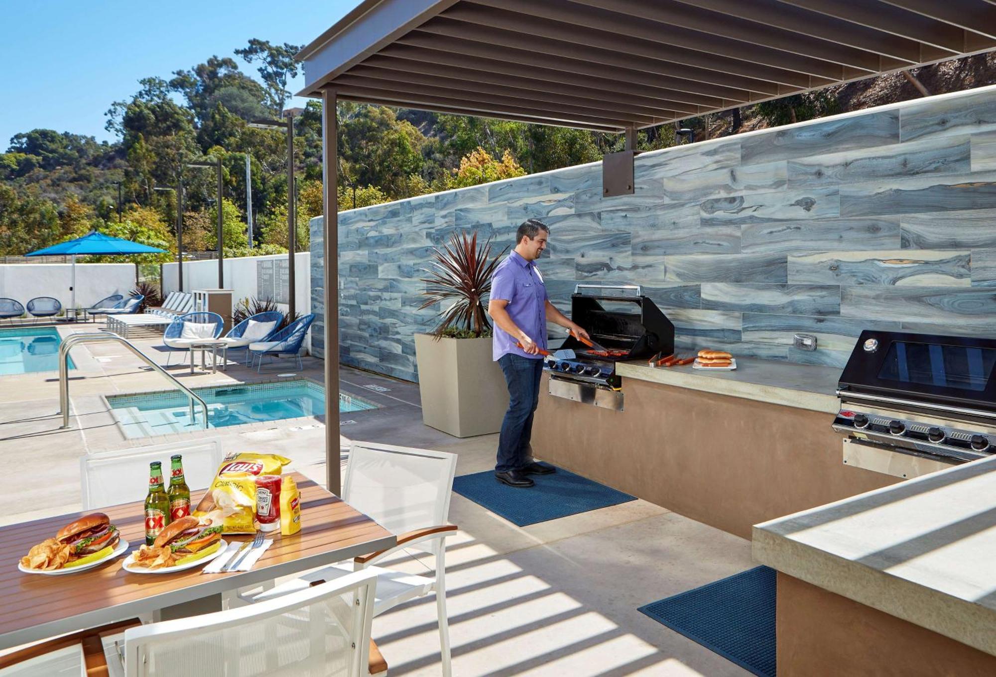 Homewood Suites By Hilton San Diego Hotel Circle/Seaworld Area Exteriör bild